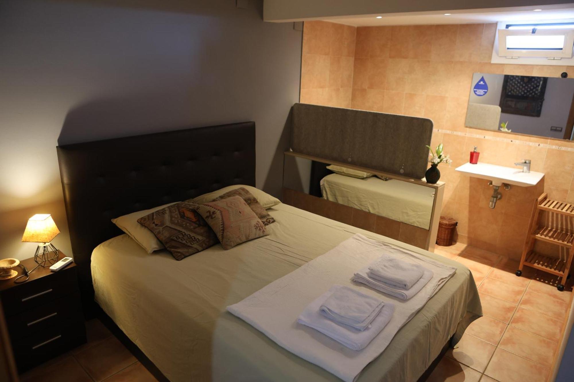 Villa El Cedre Blau Vivienda Con Piscina En Granollers Esterno foto