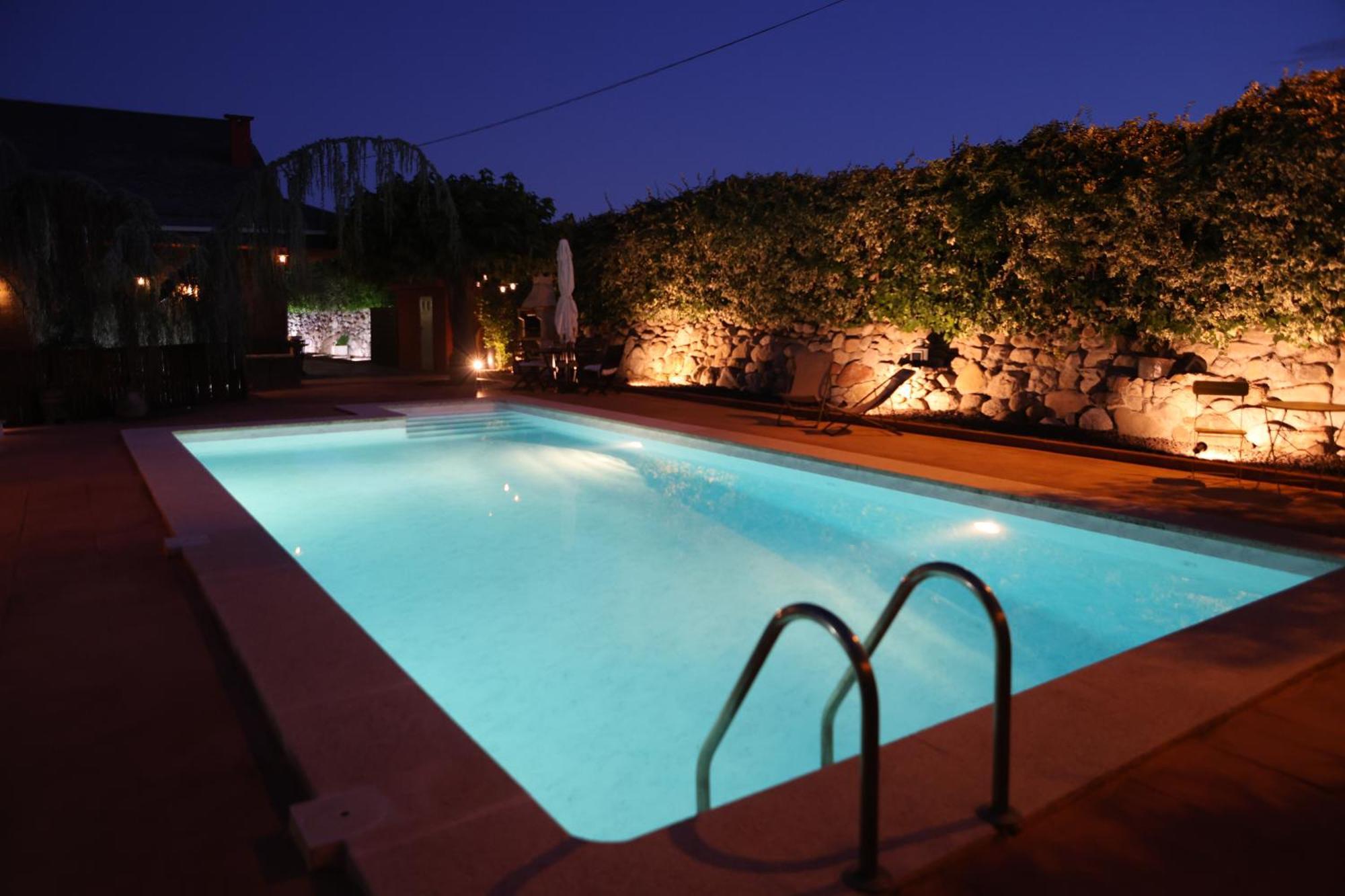 Villa El Cedre Blau Vivienda Con Piscina En Granollers Esterno foto