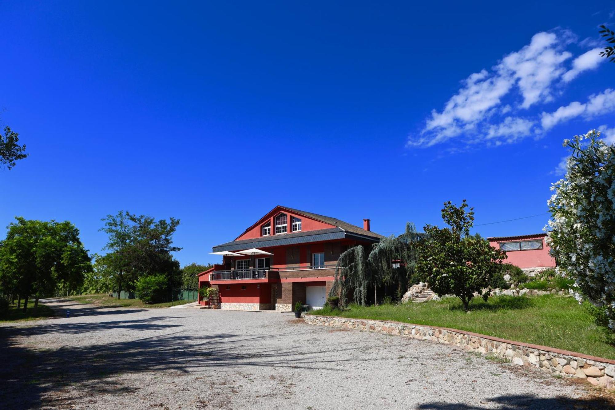 Villa El Cedre Blau Vivienda Con Piscina En Granollers Esterno foto