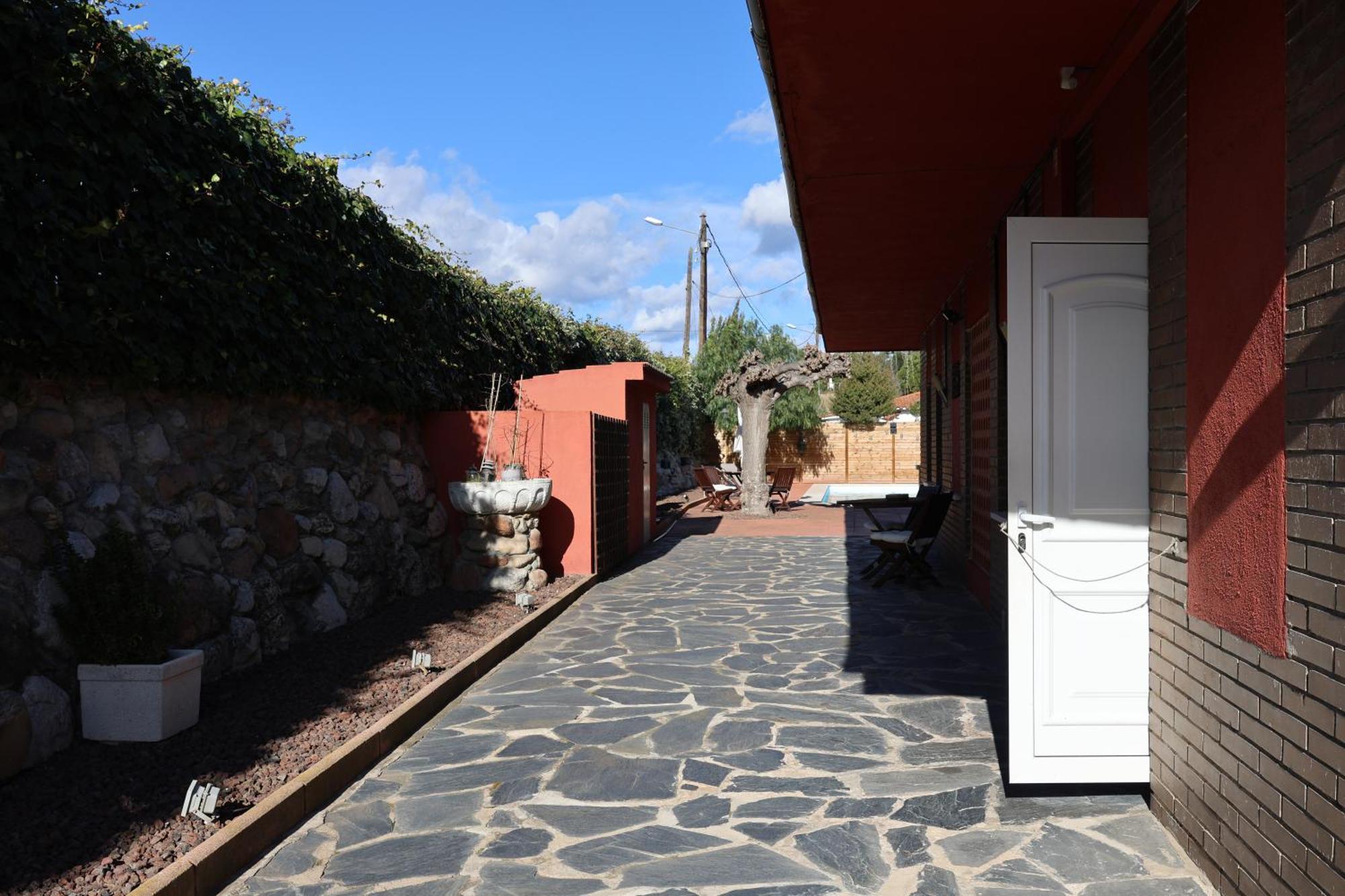 Villa El Cedre Blau Vivienda Con Piscina En Granollers Esterno foto