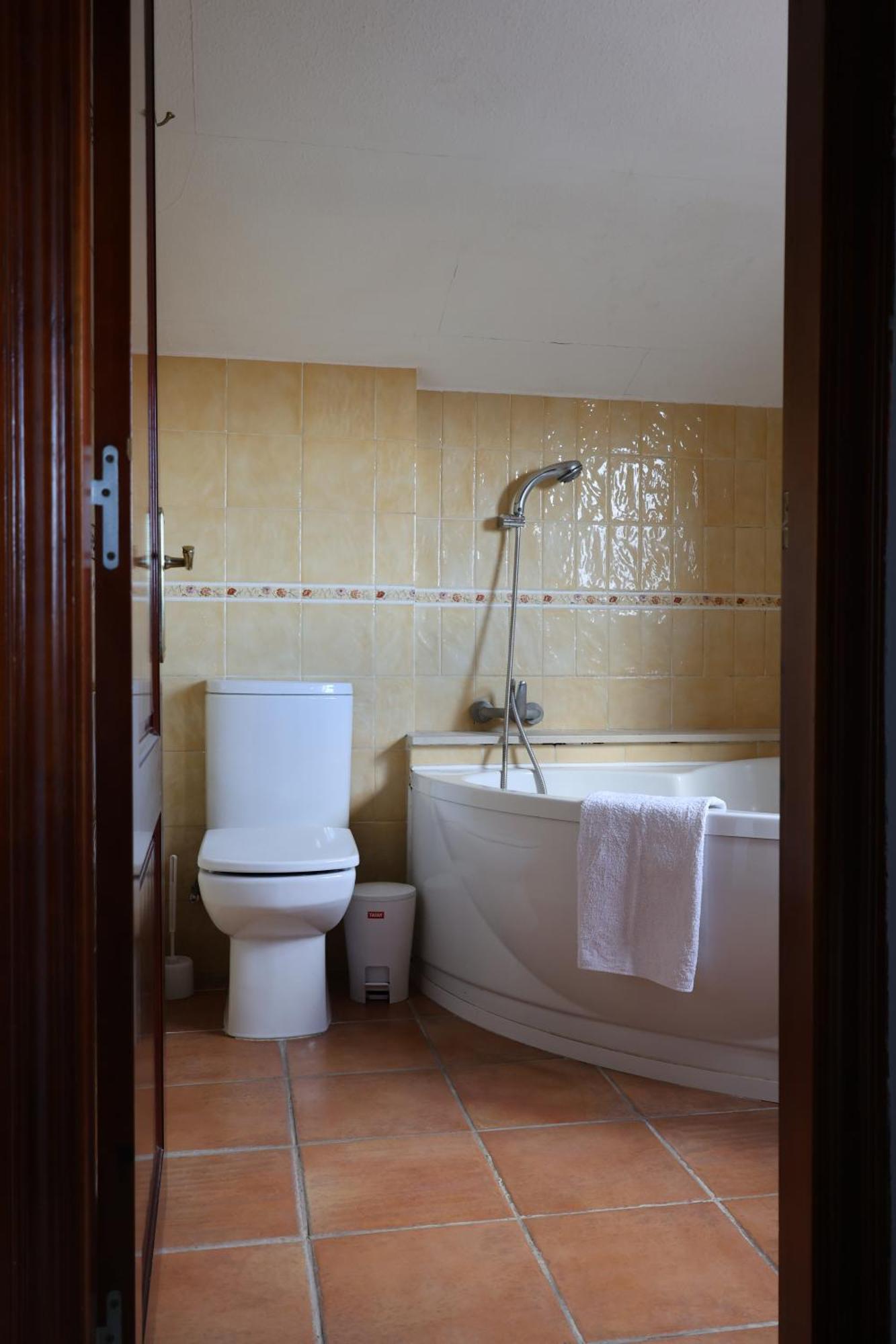 Villa El Cedre Blau Vivienda Con Piscina En Granollers Esterno foto